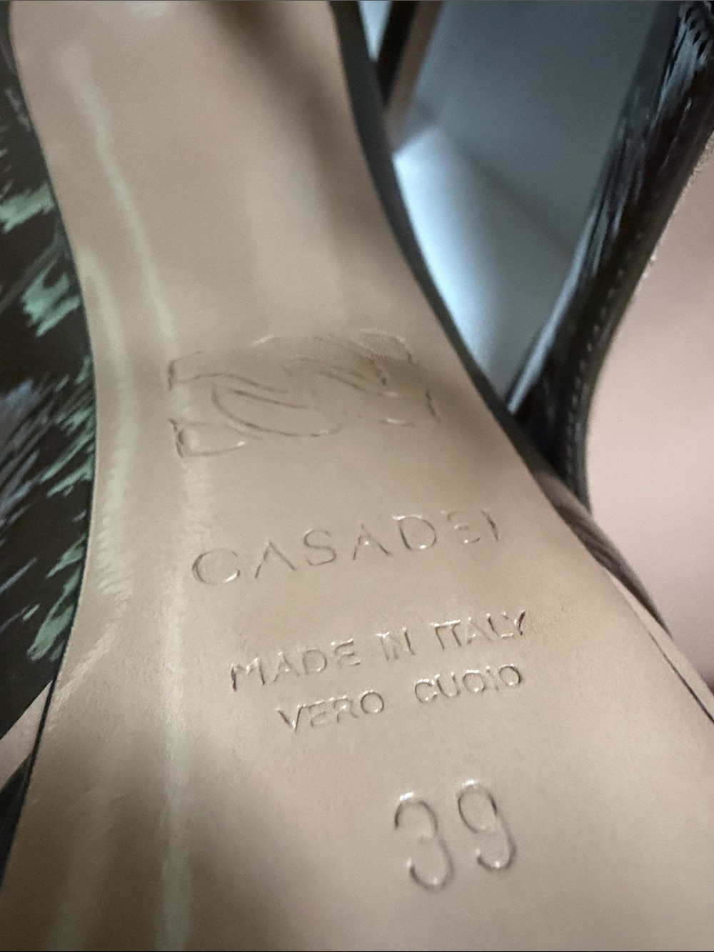 Casadei 100% calf leather Olive Green Patent Platform Pump SOLDOUT $1250 - Picture 12 of 15